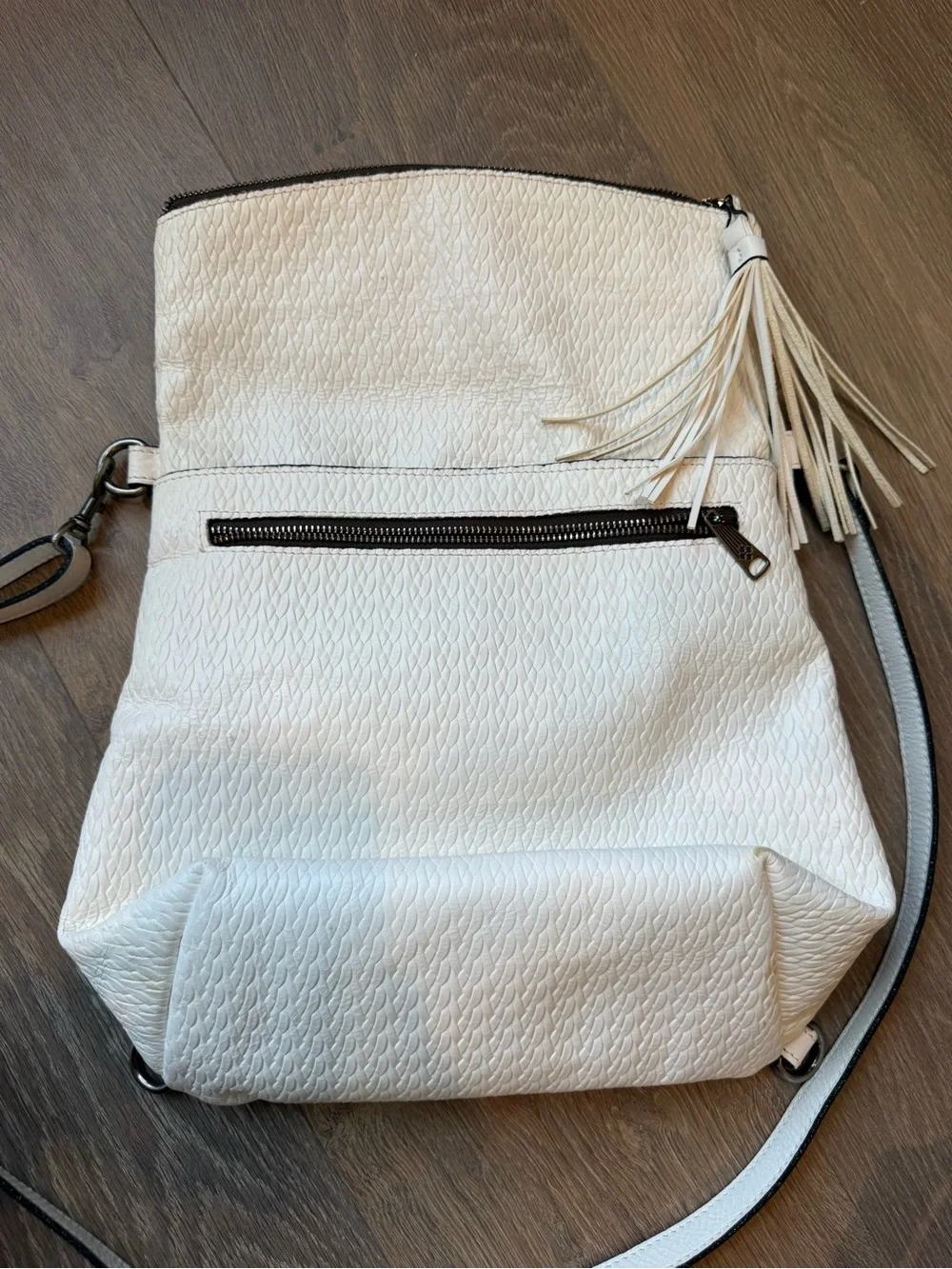 Patricia Nash White Leather Convertible Hobo backpack Crossbody NWOT